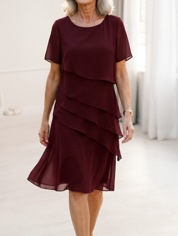 Julia – Elegant Flowing Dress with Ruffles