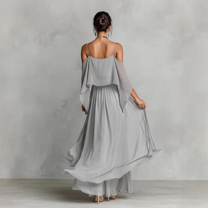 Isabela | Two-piece set consisting of a top and trousers.
