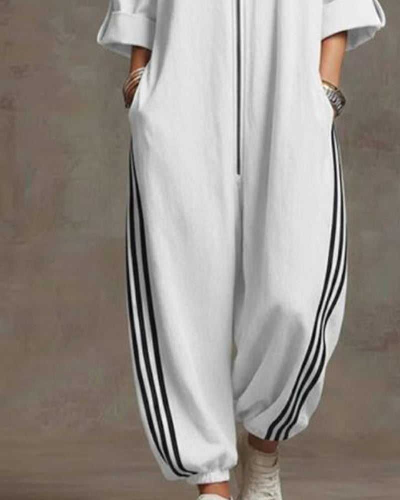 Leonora | Striped tracksuit, sporty style with zipper