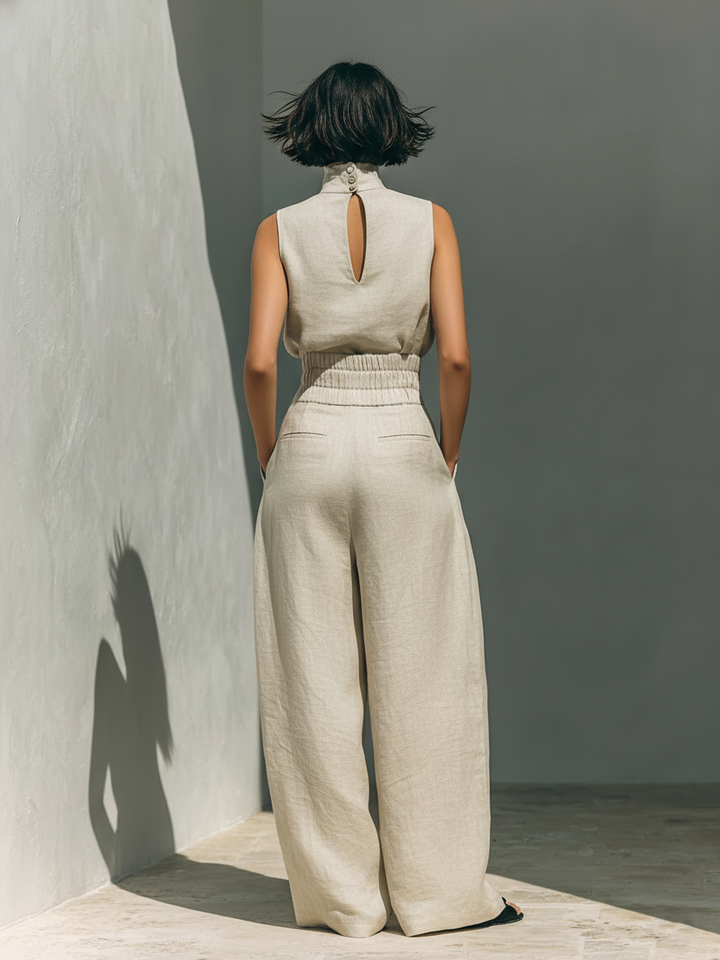 Maria - Set with a top and wide cotton and linen pants in a minimalist style for women