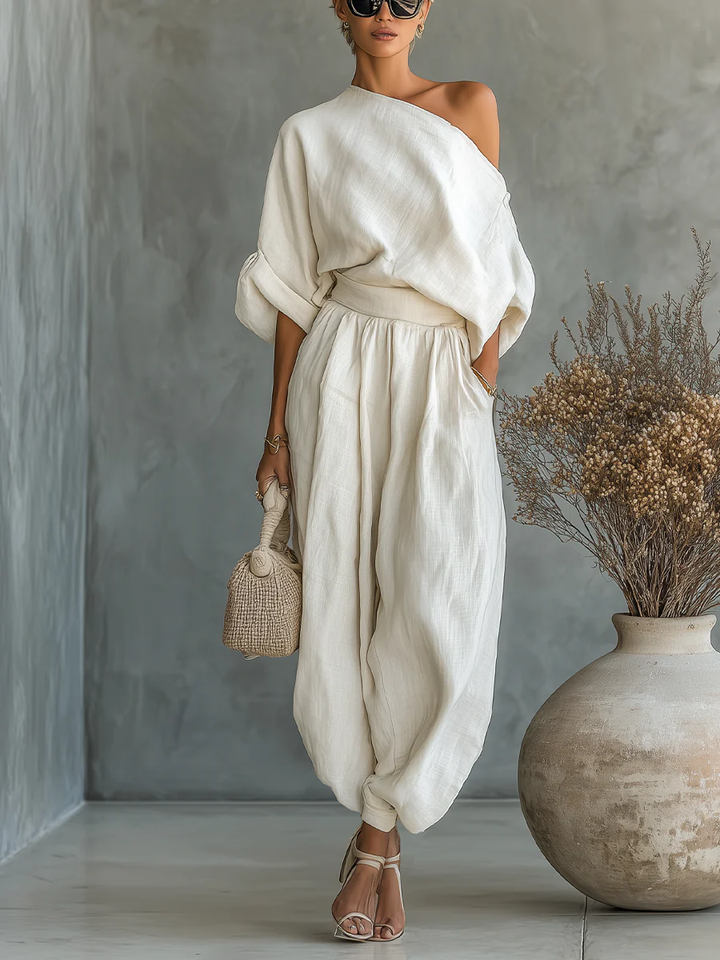 Milina | Two-piece set with off-the-shoulder design