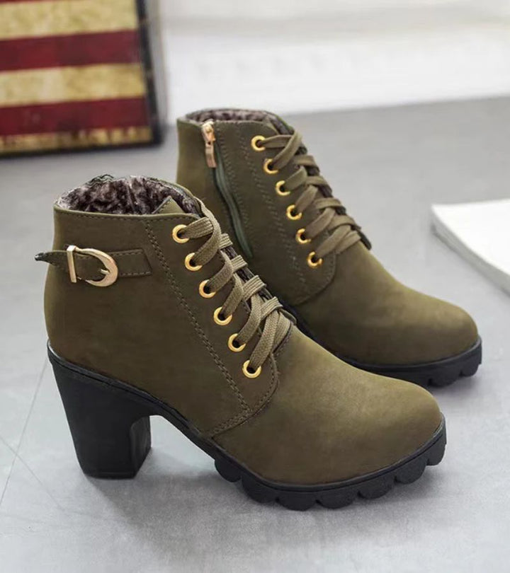 Black Lace-Up Boots for Women in Armeegrün
