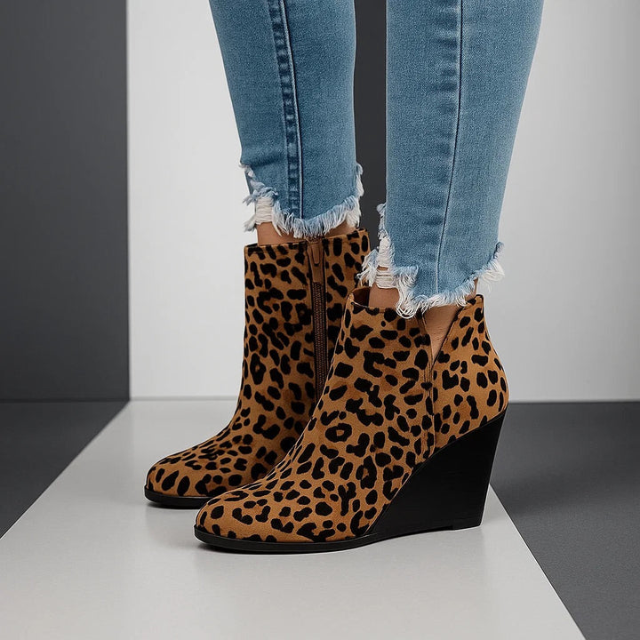 Brown suede winter boots for women (9)
