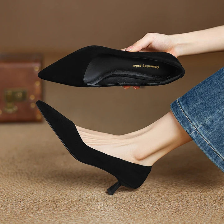Elegant Slip-On Leather Flats for Women in Black