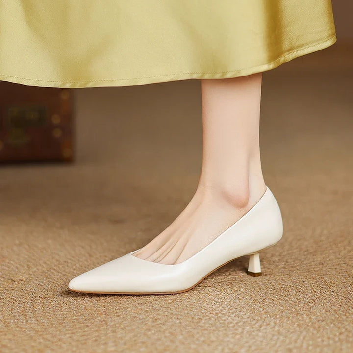 Elegant Slip-On Leather Flats for Women in Cream