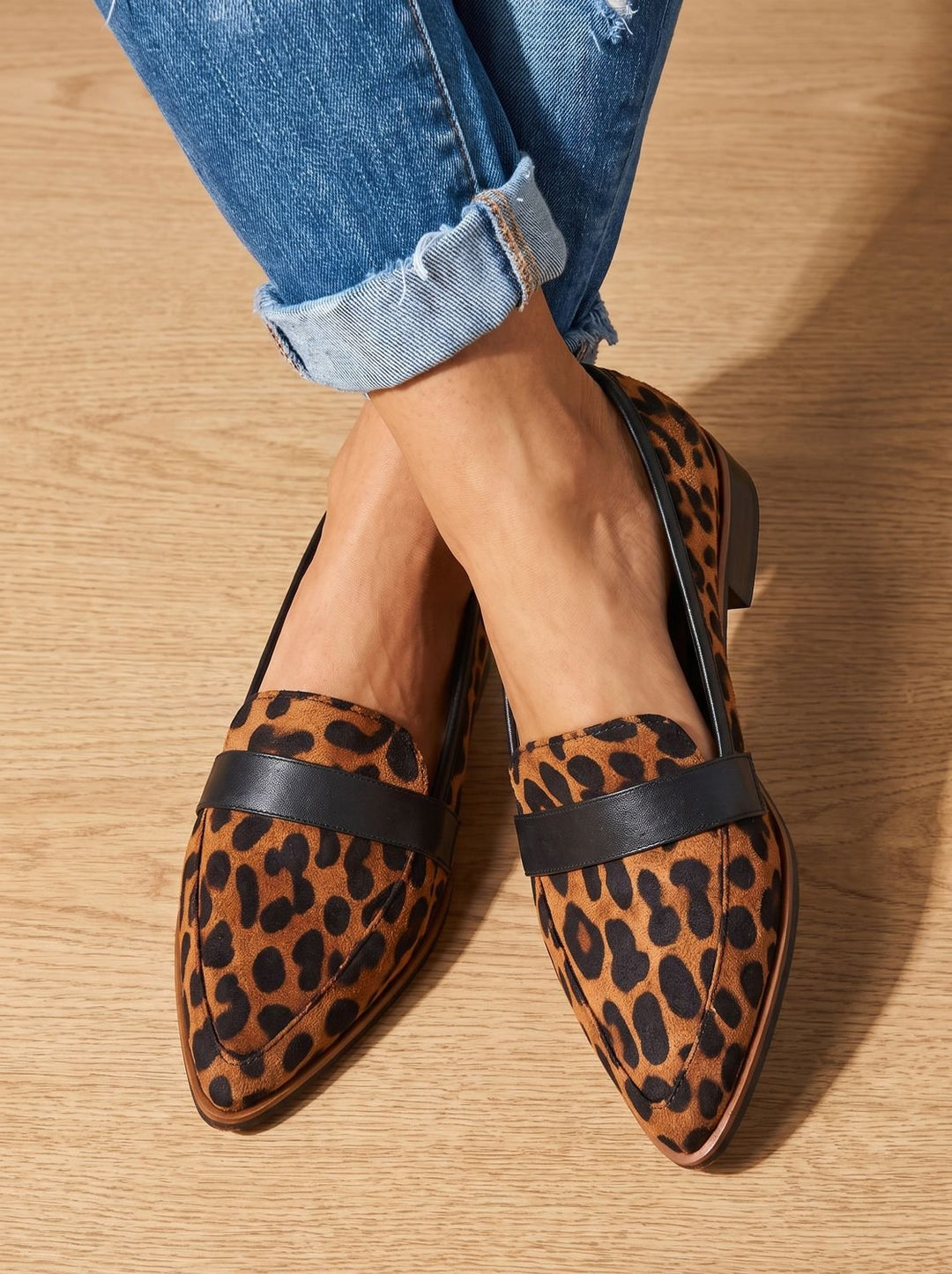 Elegant Suede Flats Women Love for Everyday in Leopard Print