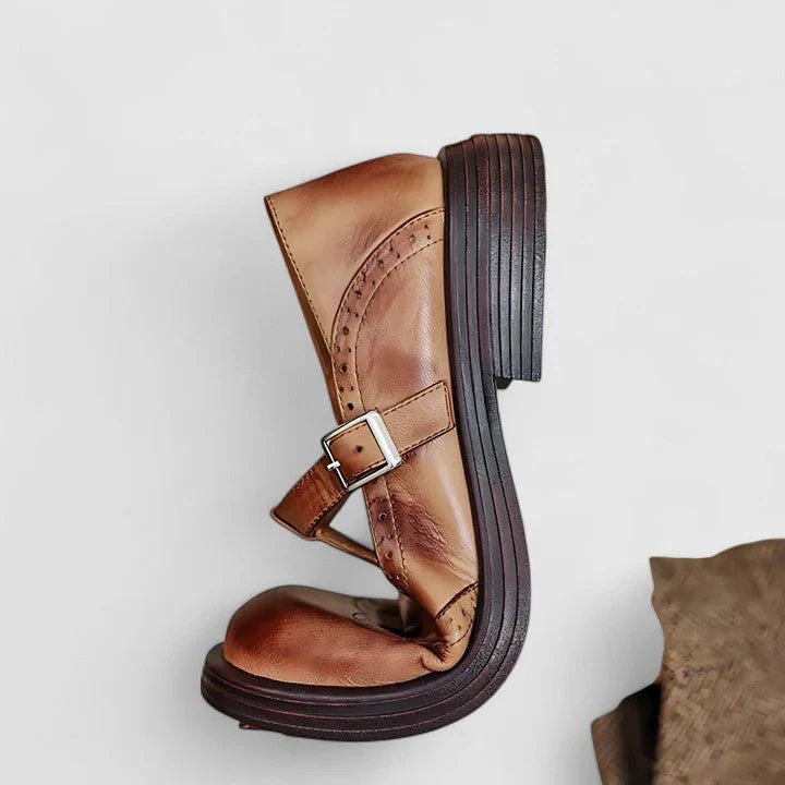 Elegant Women's Cowboy Boots in Leather (4)