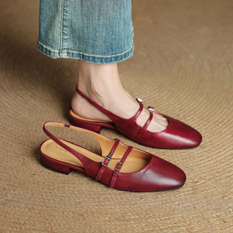 Elegant Women's Leather Flats for Everyday (2)
