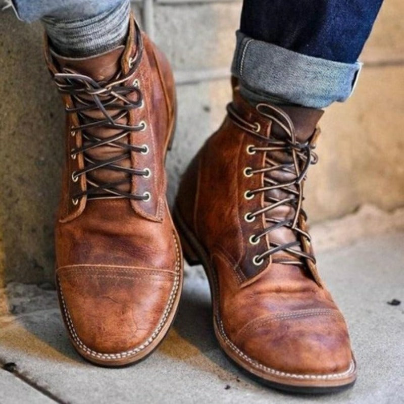 Men's Leather Boots for Fall and Business in Brown