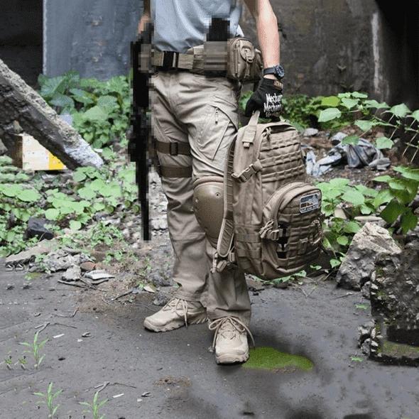 Men's Water-Resistant Pants for Fall Adventures (10)