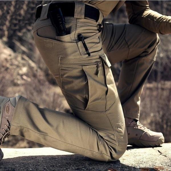Men's Water-Resistant Pants for Fall Adventures (6)
