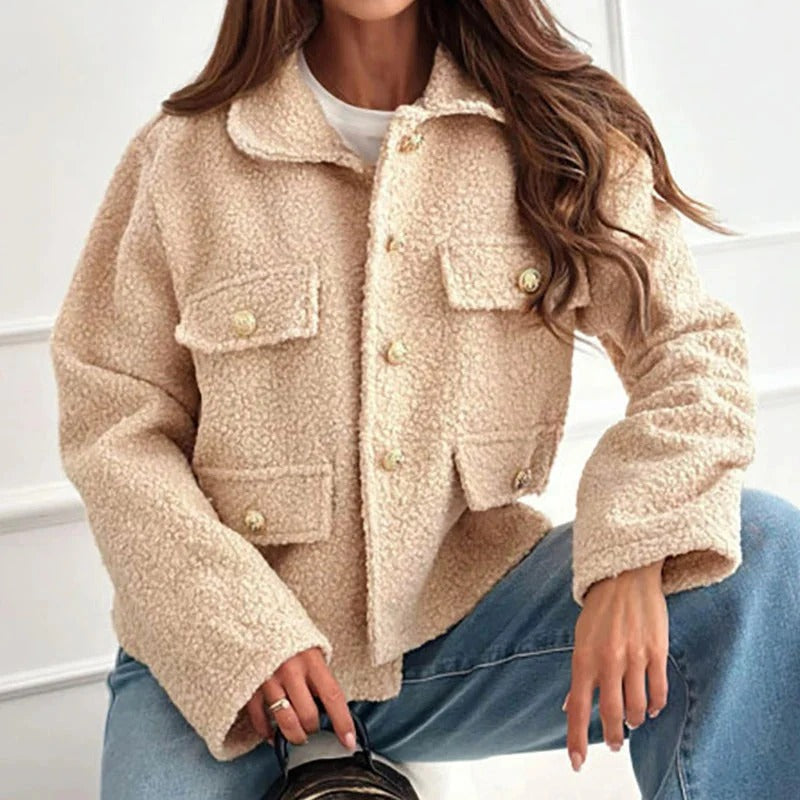 Short Women's Fall Jacket in Wool (2)