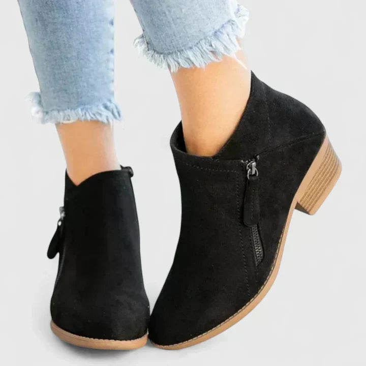 Western Boots for Women Everyday Elegance in Black