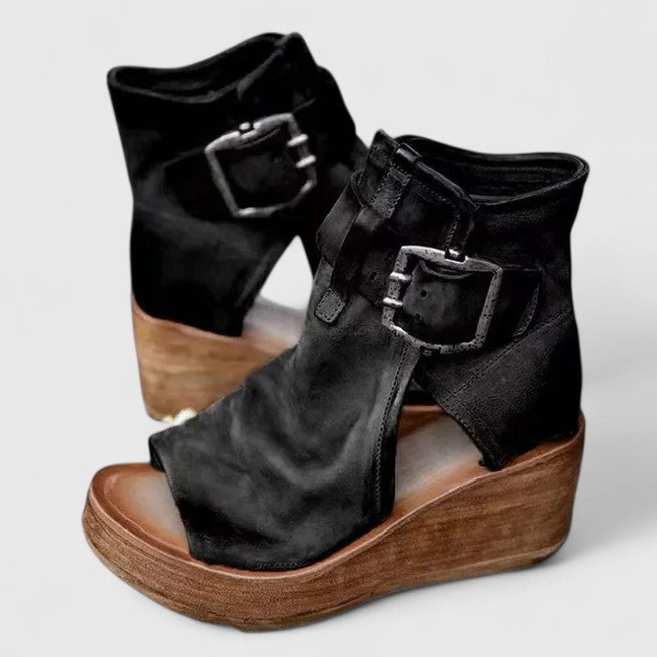 Women's Ankle Boots for Fall Outfits in Black