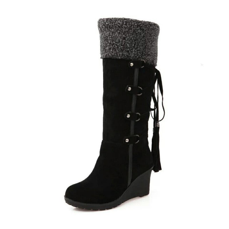 Women's Black Boots for Everyday Wear in Black