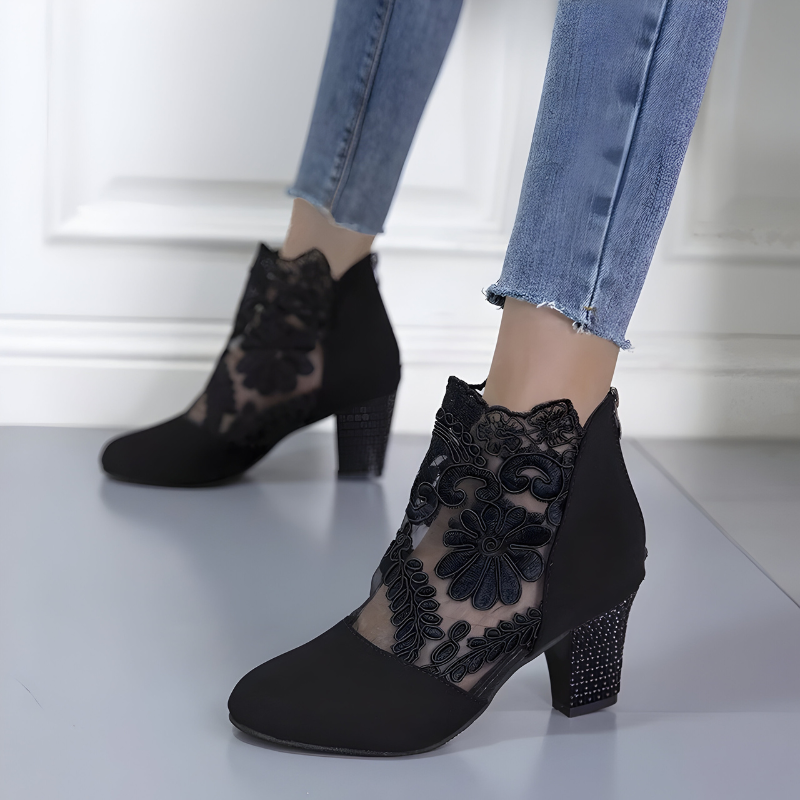 Women's Boots with Elegant Block Heels in Black