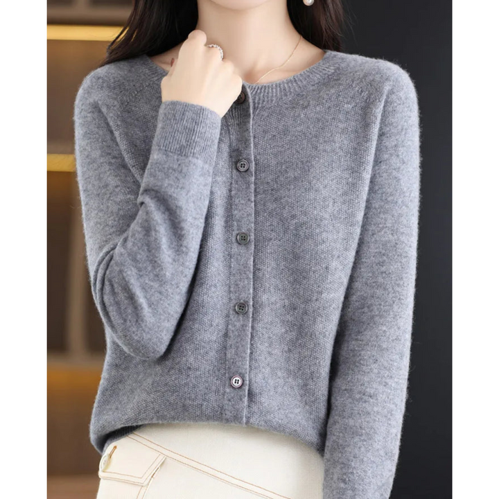 Women's Breathable Crew Neck Pullover for Layering in Grey