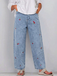 Claire | Women's Casual Stretch Jeans with Pockets