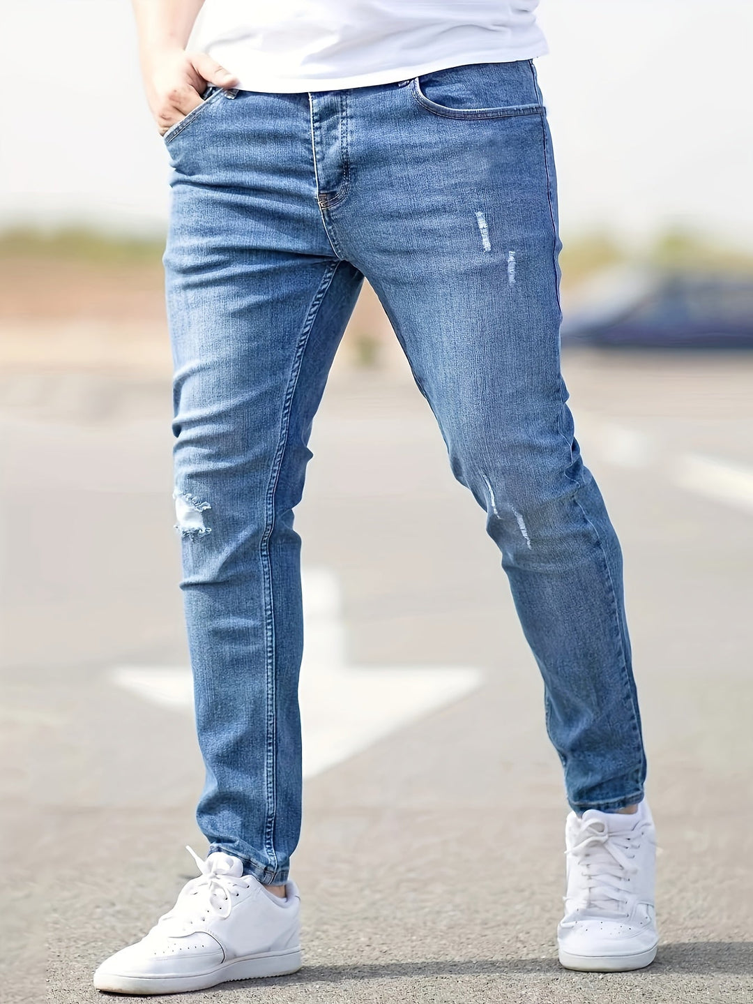 Women's Comfort Fit Everyday Jeans (2)