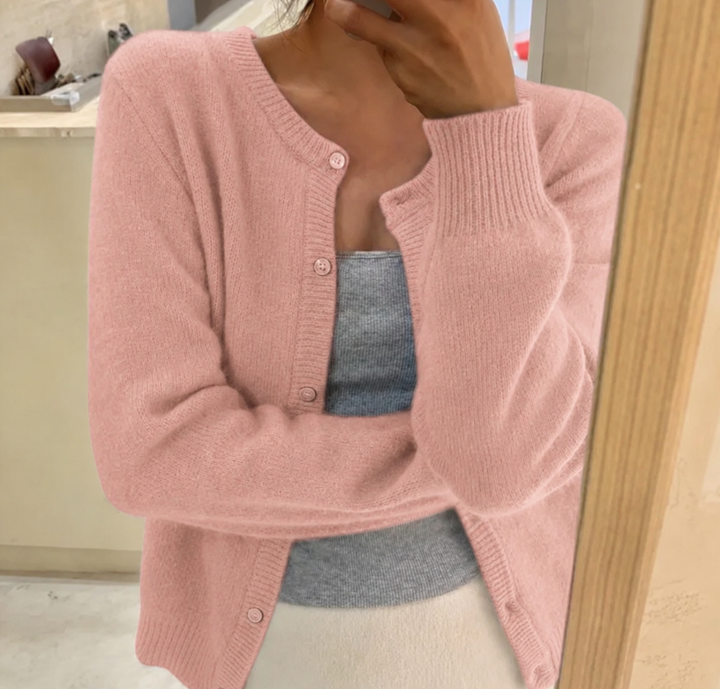 Women's Cosy Cropped Cardigan in Soft Knit in Light Pink