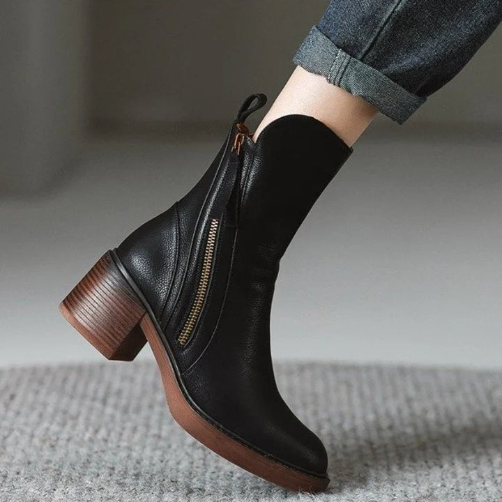 Women's Cowboy Boots Sleek Ankle Leather in Black