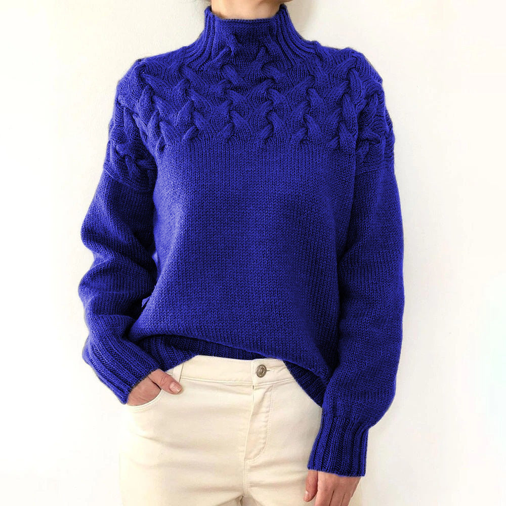 Women's Cozy Turtleneck Pullover for Layering in Blau
