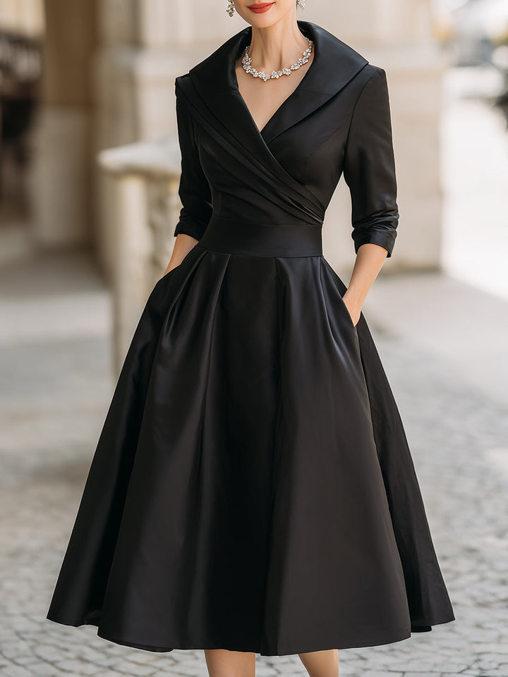 Women's Dress for Refined Formal Events in Black
