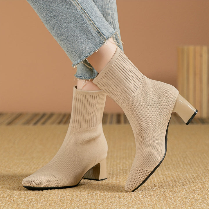 Women's Elegant Ankle Boots with Block Heel (13)