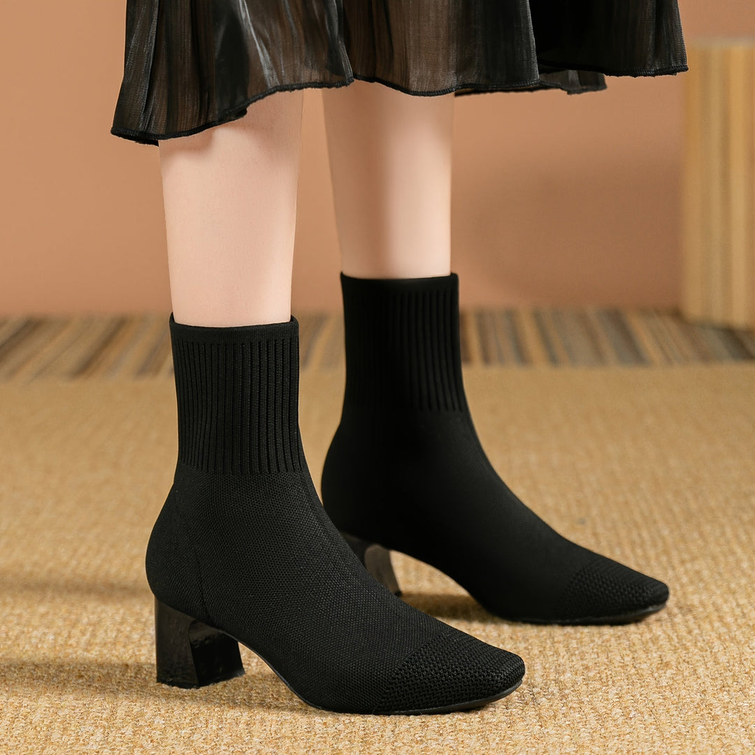 Women's Elegant Ankle Boots with Block Heel (4)