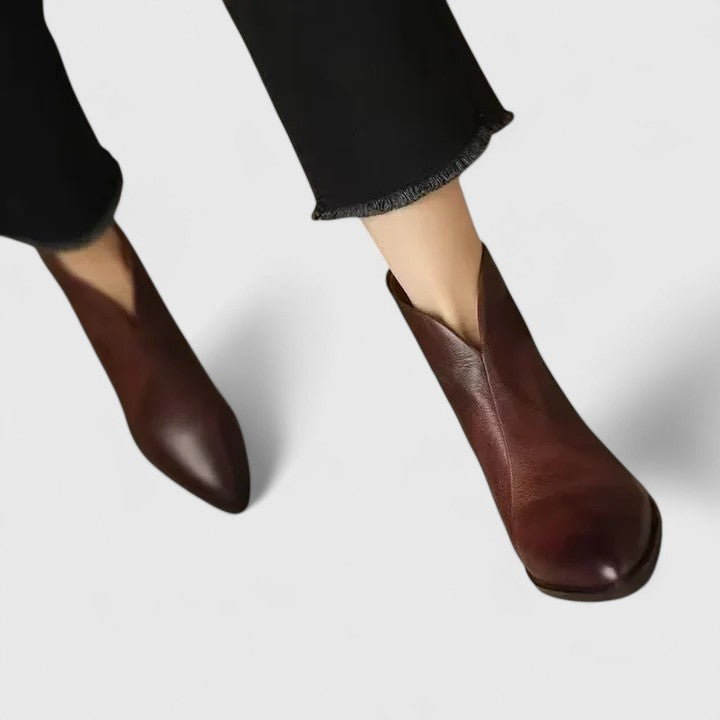 Women's Elegant Boots for Fall Outfits (4)