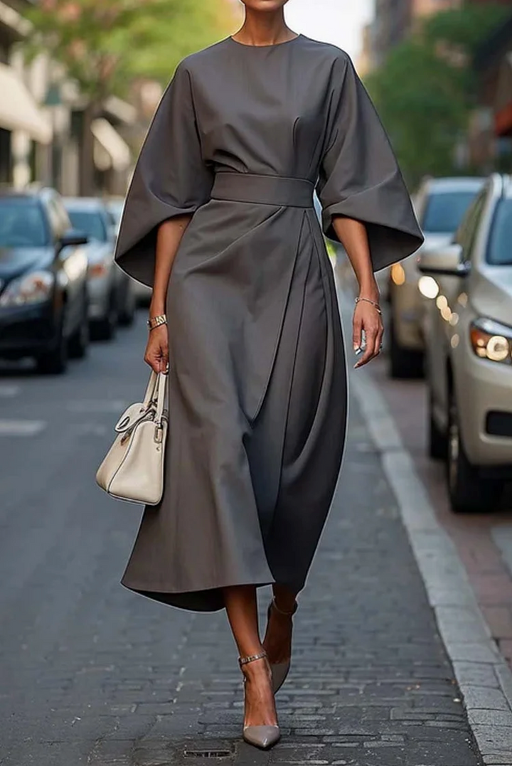 Women's Elegant Flowing Maxi Dress for Evening in Grey