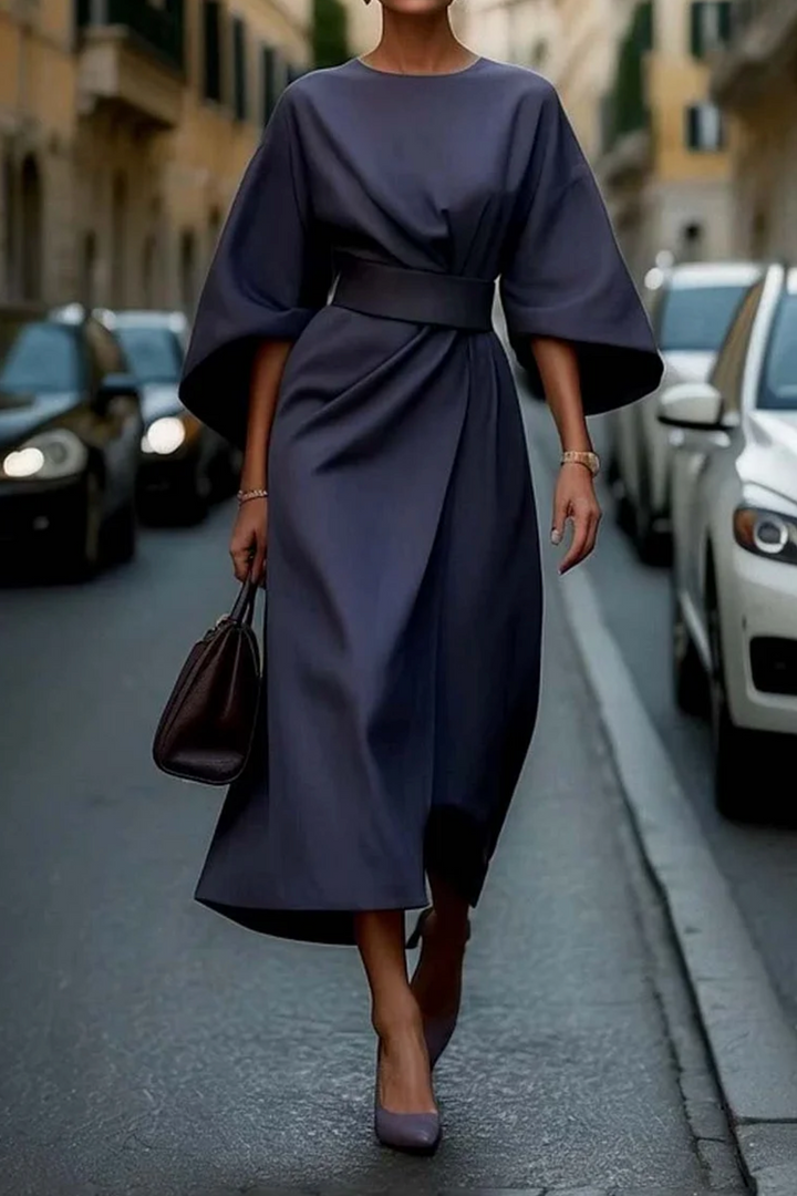 Women's Elegant Flowing Maxi Dress for Evening in Navy Blue