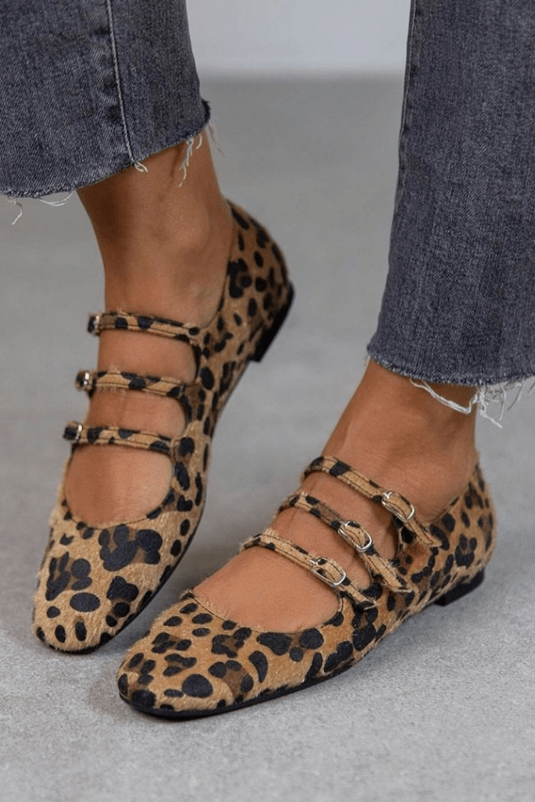 Women's Elegant Leopard Print Leather Flats in Brown