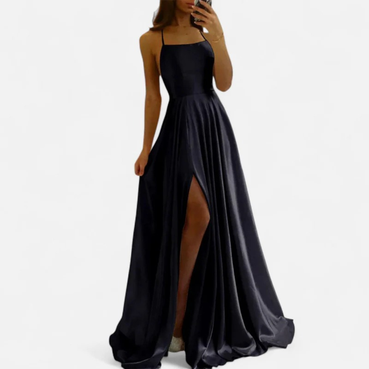 Women's Elegant Maxi Dress for Fall Weddings in Black