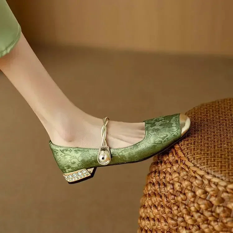 Women's Elegant Satin Pumps with Square Toe (2)