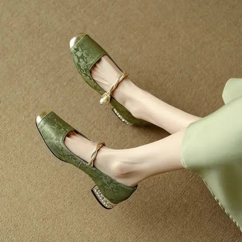 Women's Elegant Satin Pumps with Square Toe (4)