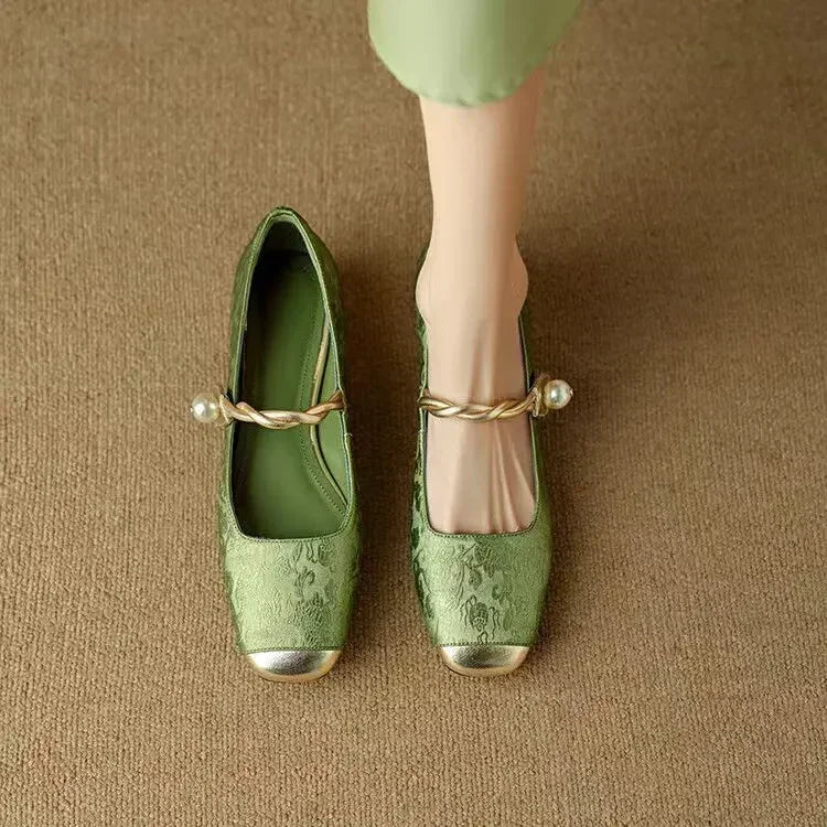 Women's Elegant Satin Pumps with Square Toe (5)