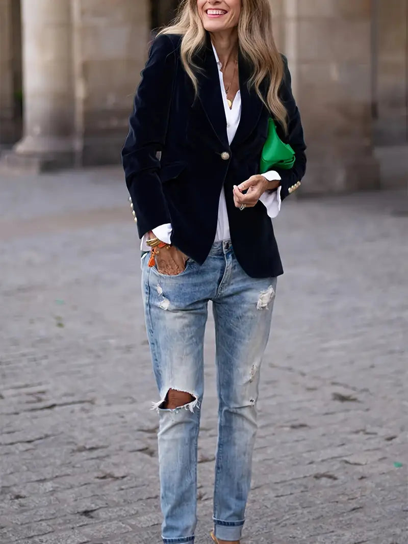 Women's Elegant Velvet Jacket for Fall (3)