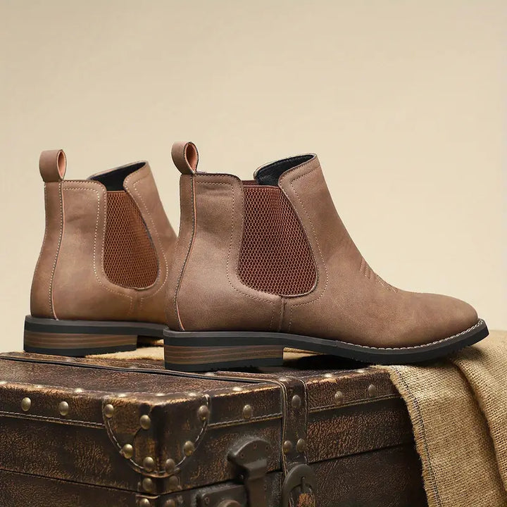 Women's Everyday Boots for Every Fall Outfit (10)