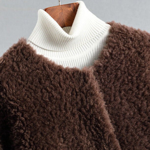 Women's Fall Jacket with Draped Shearling (7)