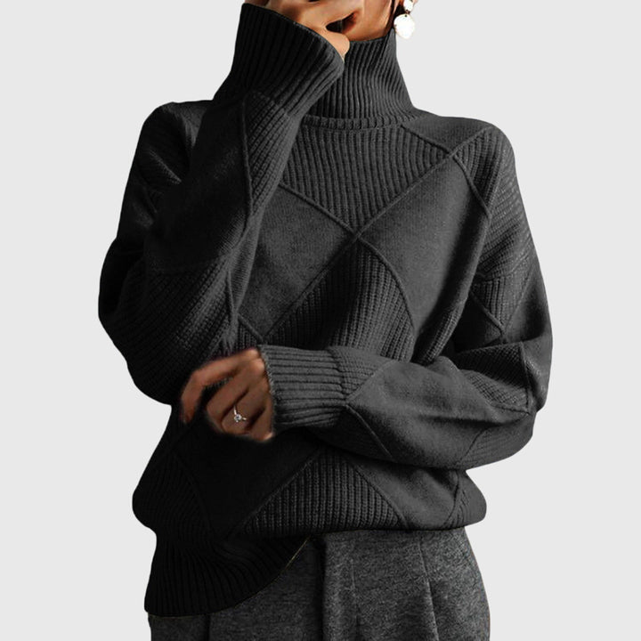 Women's Geometric Knit Pullover in Black