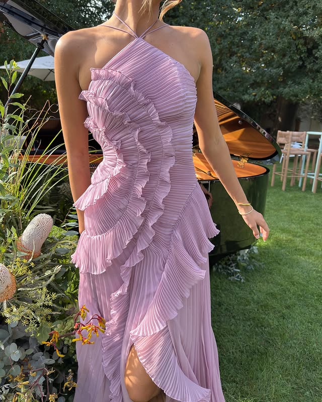 Women's Halterneck Maxi Fall Wedding Guest Dress (2)