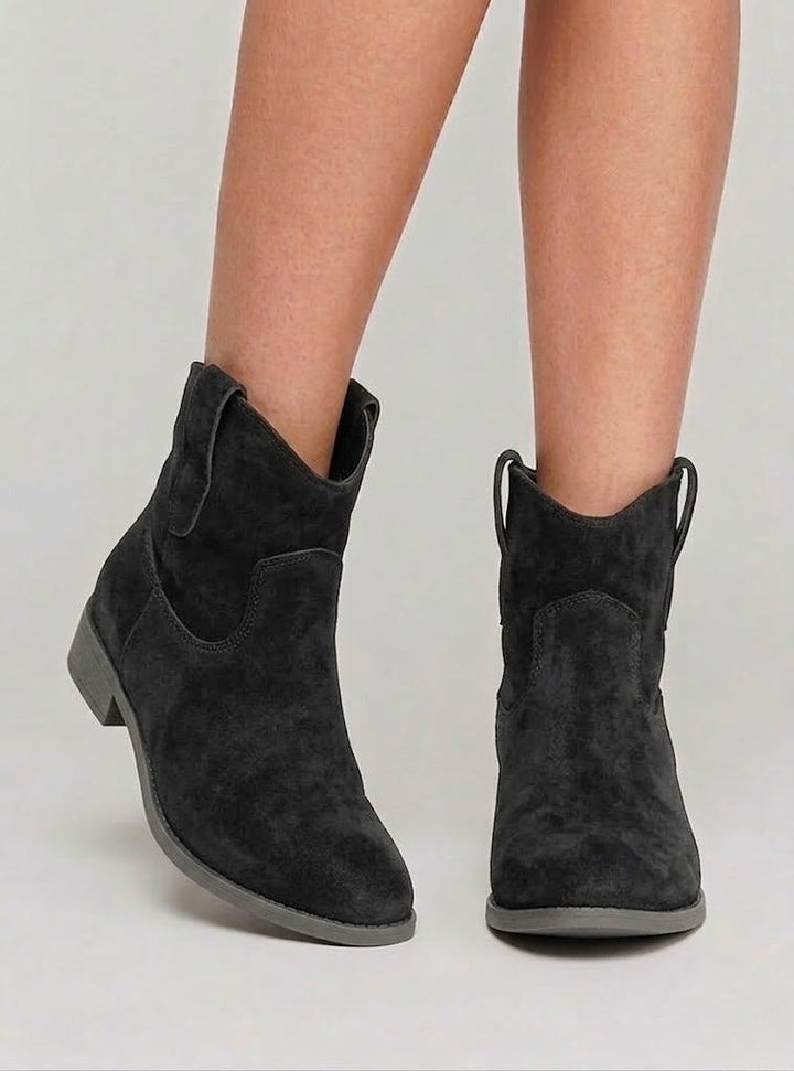 Women's Knee-High Western Boots for Fall in Black