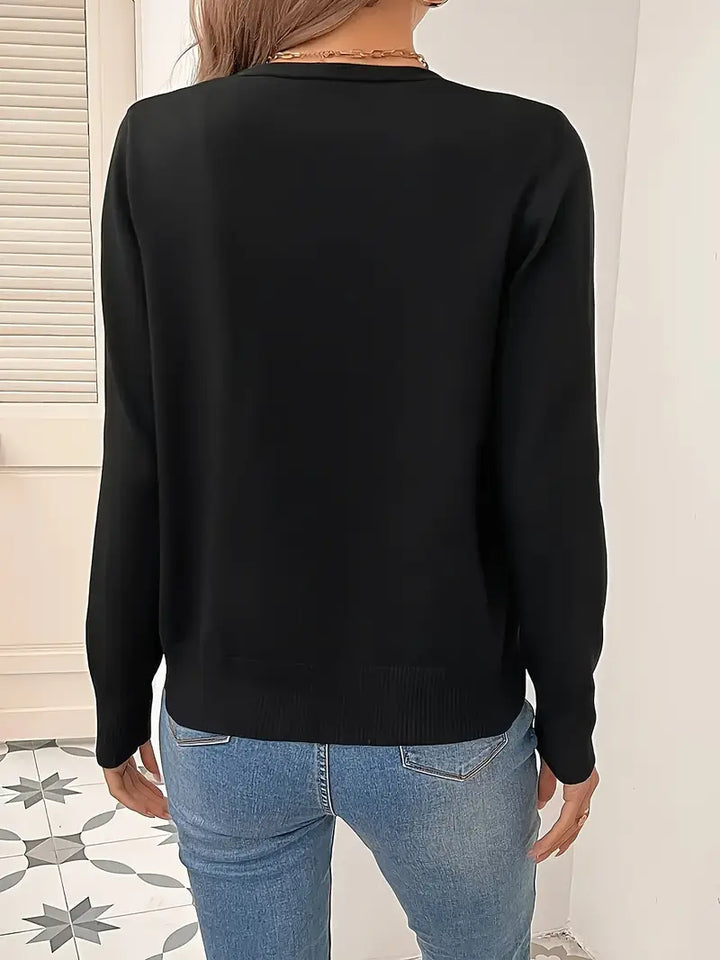 Women's Knit Cardigan for Autumn Layering (3)