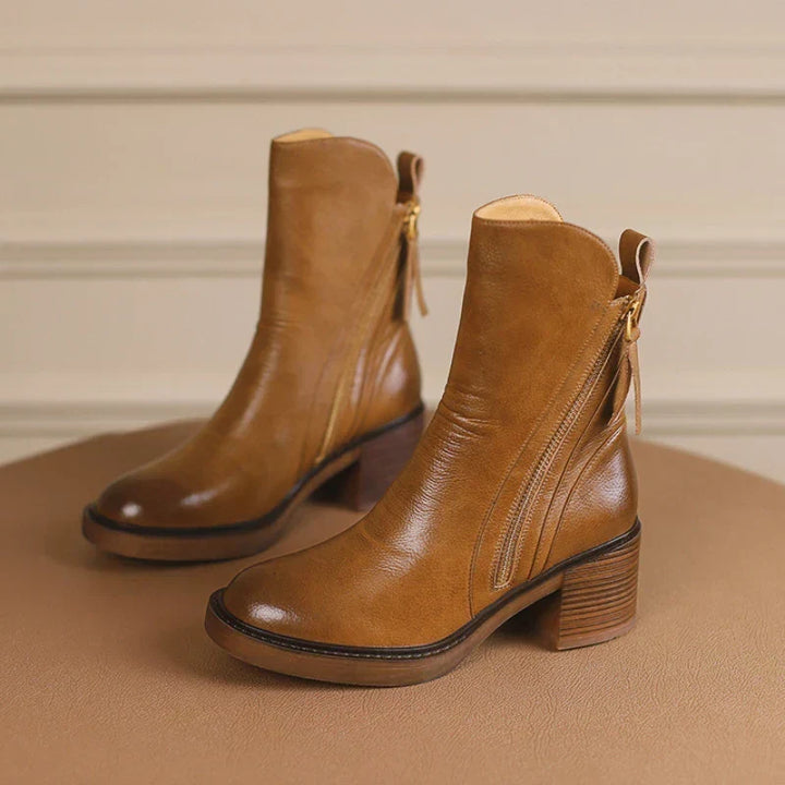 Women's Leather Ankle Boots for Fall Outfits (4)