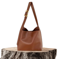 Elizabeth | Women's Leather Bags with Classic Buckle