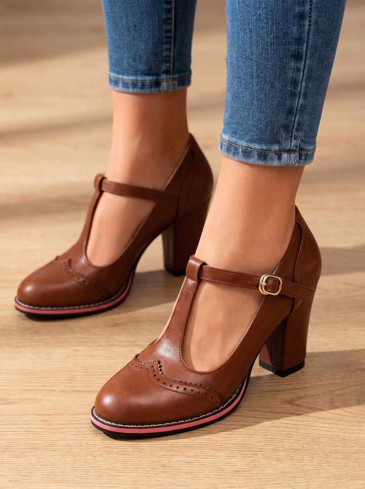 Women's Leather Block-Heel Brogue Pumps in Brown