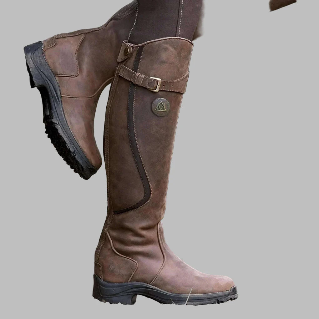 Women's Leather Boots Perfect for Fall Fashion in Dark Brown
