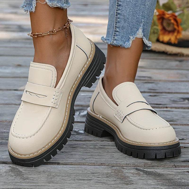 Women's Leather Flats Cushioned Slip-On (5)