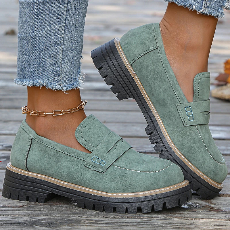 Women's Leather Flats Cushioned Slip-On in Green